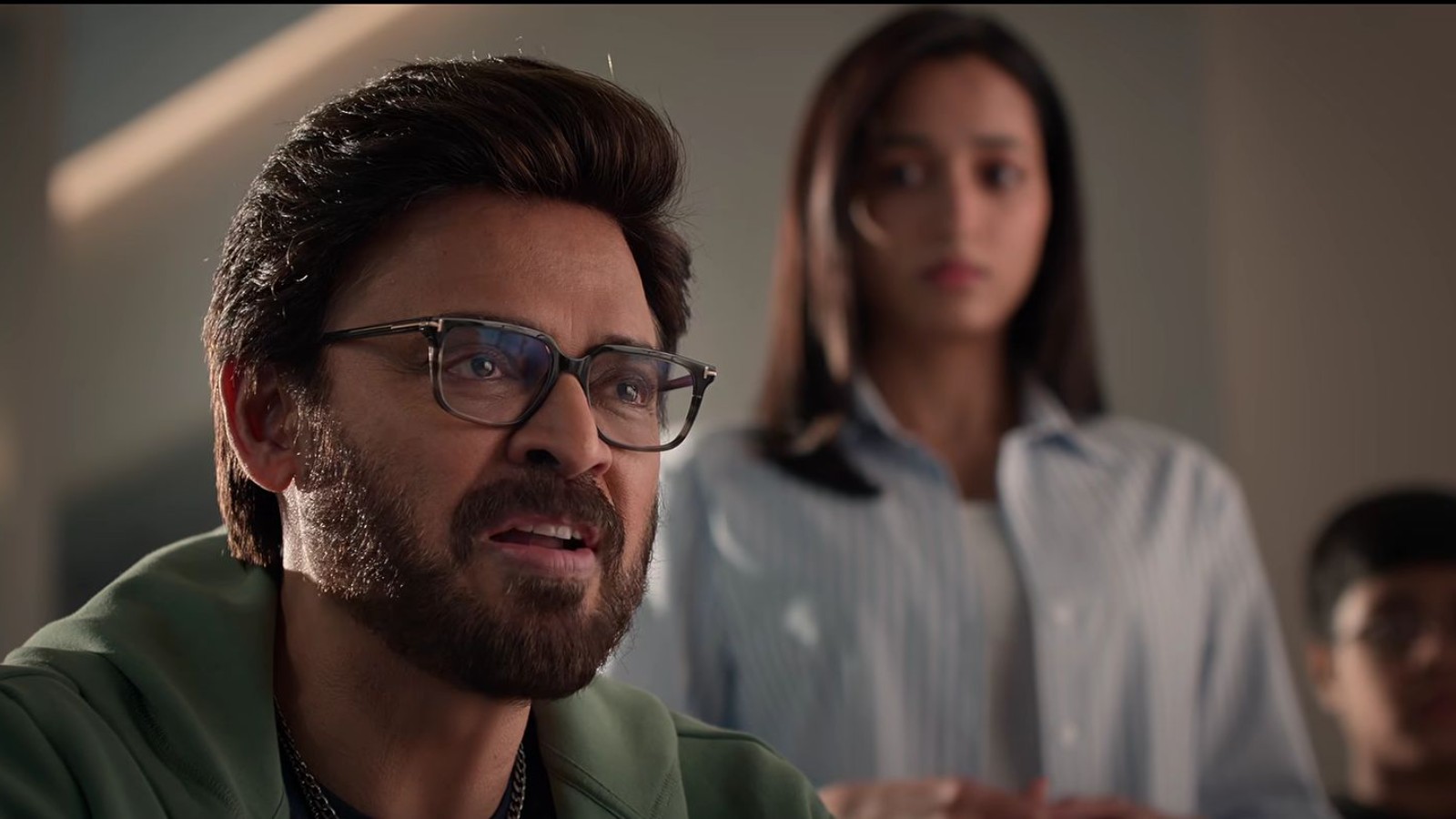 Aadarsha Kutumbam Review: Venkatesh-Trivikram deliver a timepass crime comedy